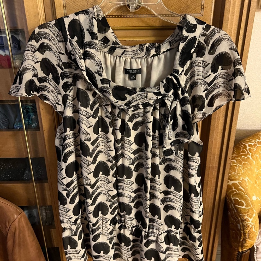 Nine West Silk blouse 1x